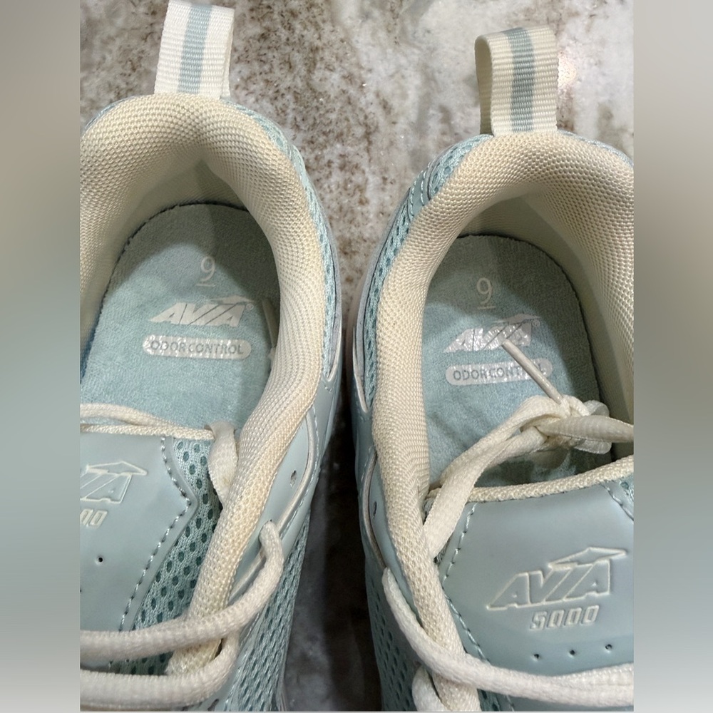 Avia 5000 Women’s Sneakers Size 9 NWT Viral TikTok Trend Turquoise - Picture 7 of 8
